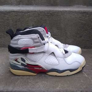 Jordan 8 Retro Bugs Bunny 2013 release